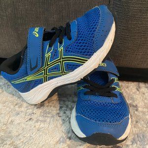 Boys ASICS shoes size 11